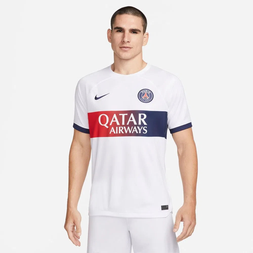 Paris Saint-Germain Camisetas de entrenamiento, Chaquetas de